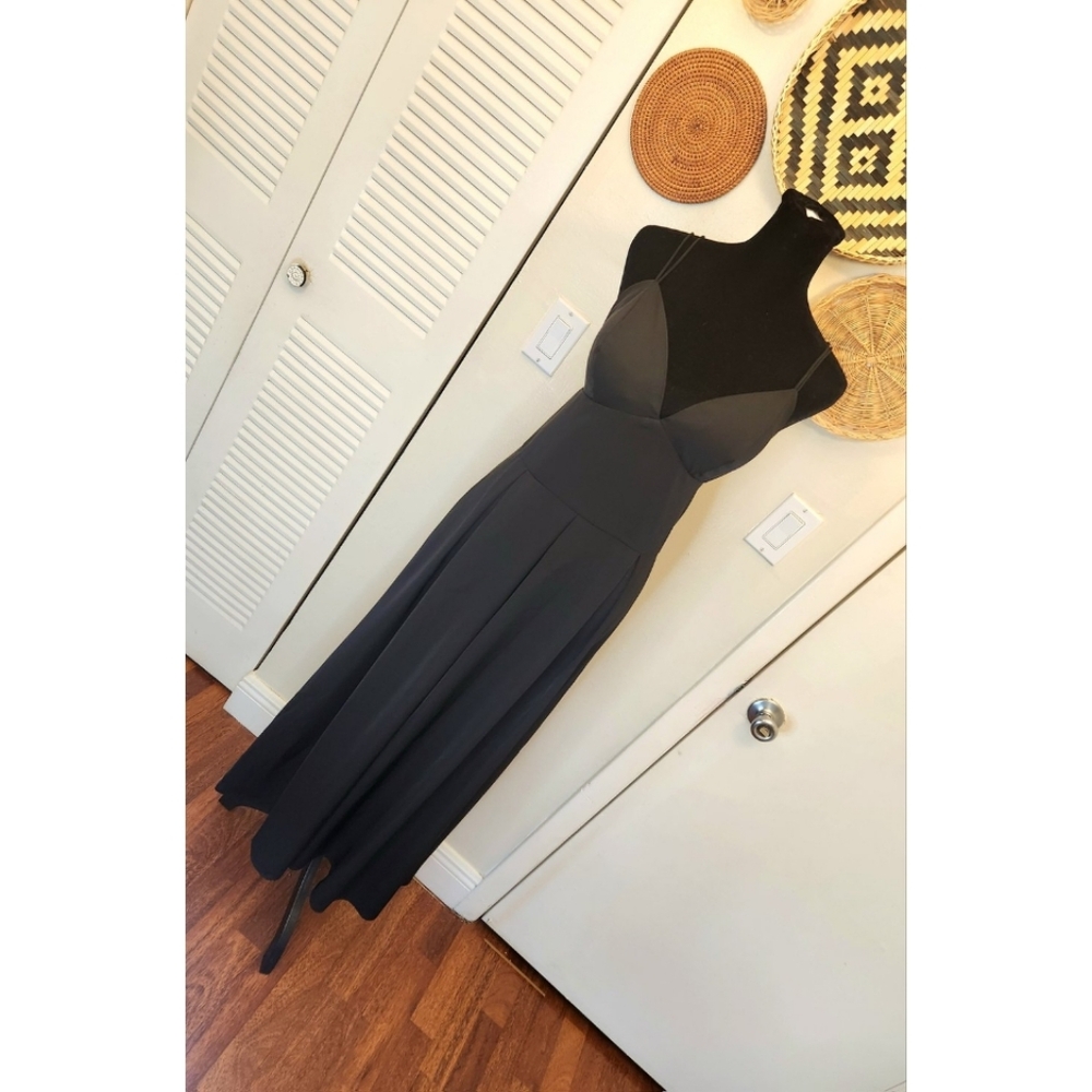 Black V-Neck Maxi Dress With Crisscross Back